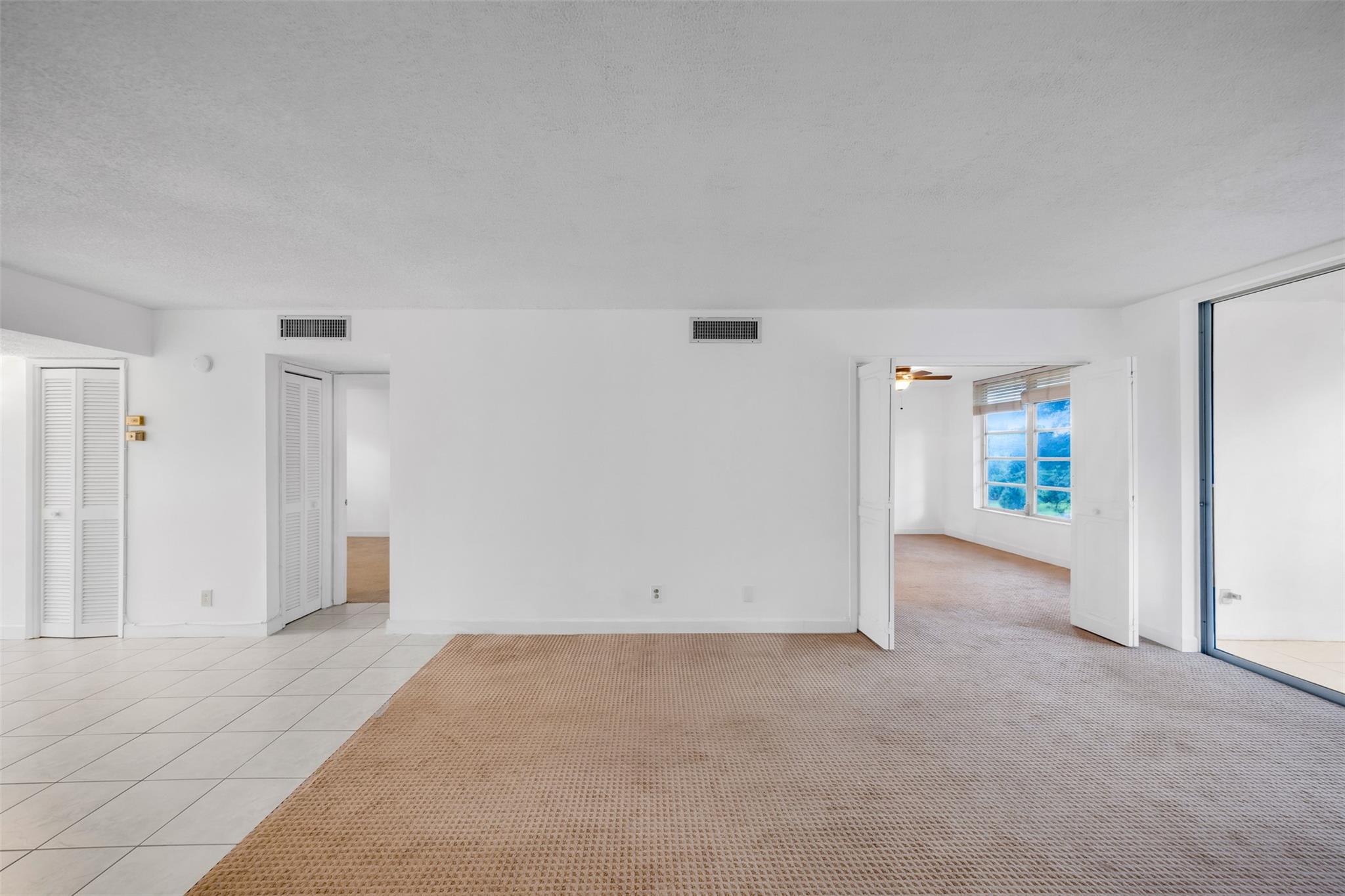 No 34 Palm-Aire Country C - Residential Lease