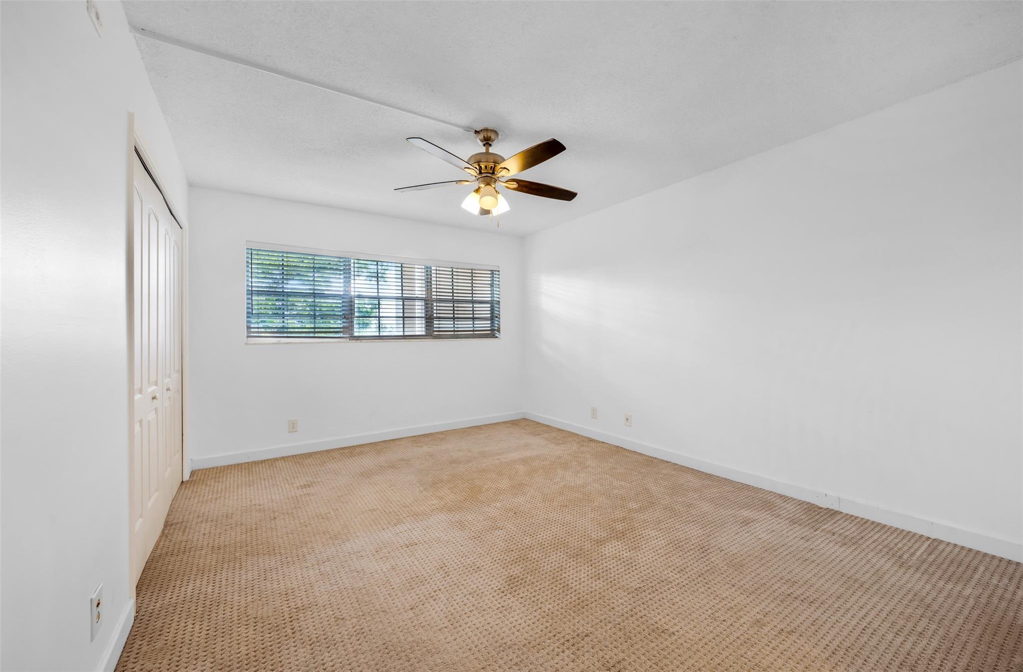 No 34 Palm-Aire Country C - Residential Lease