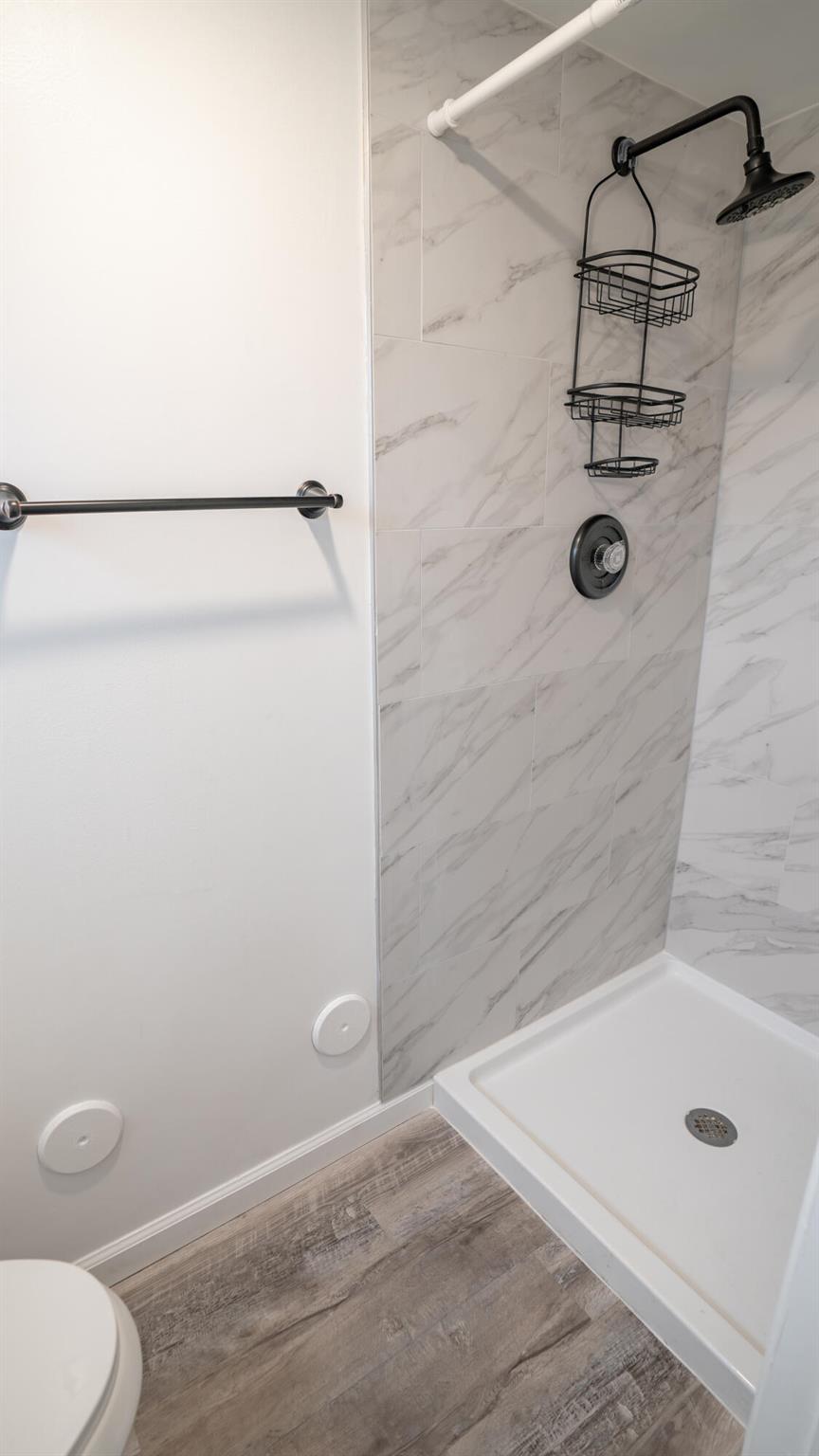 MALIBU CLUB CONDO - Residential Lease