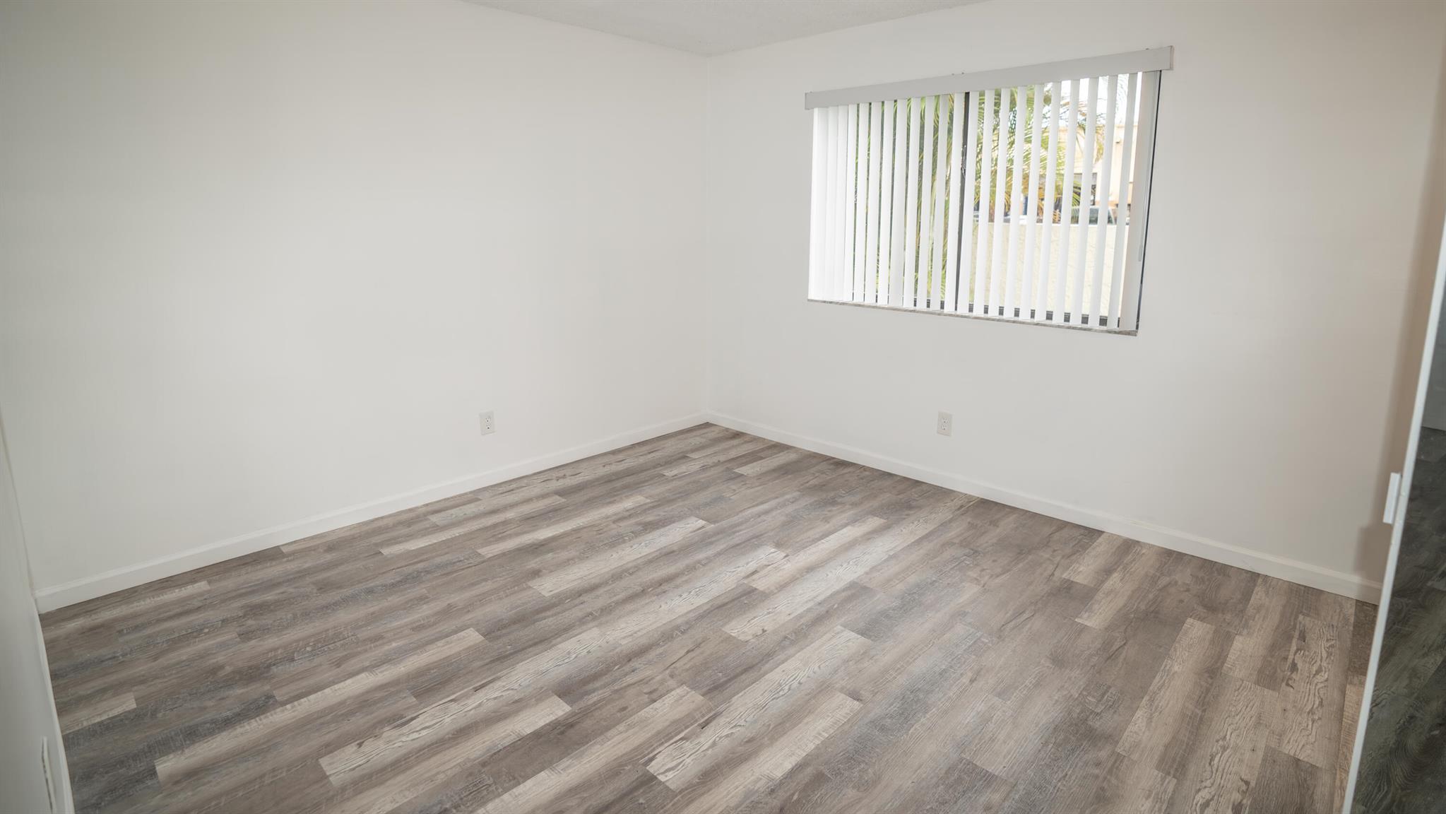MALIBU CLUB CONDO - Residential Lease