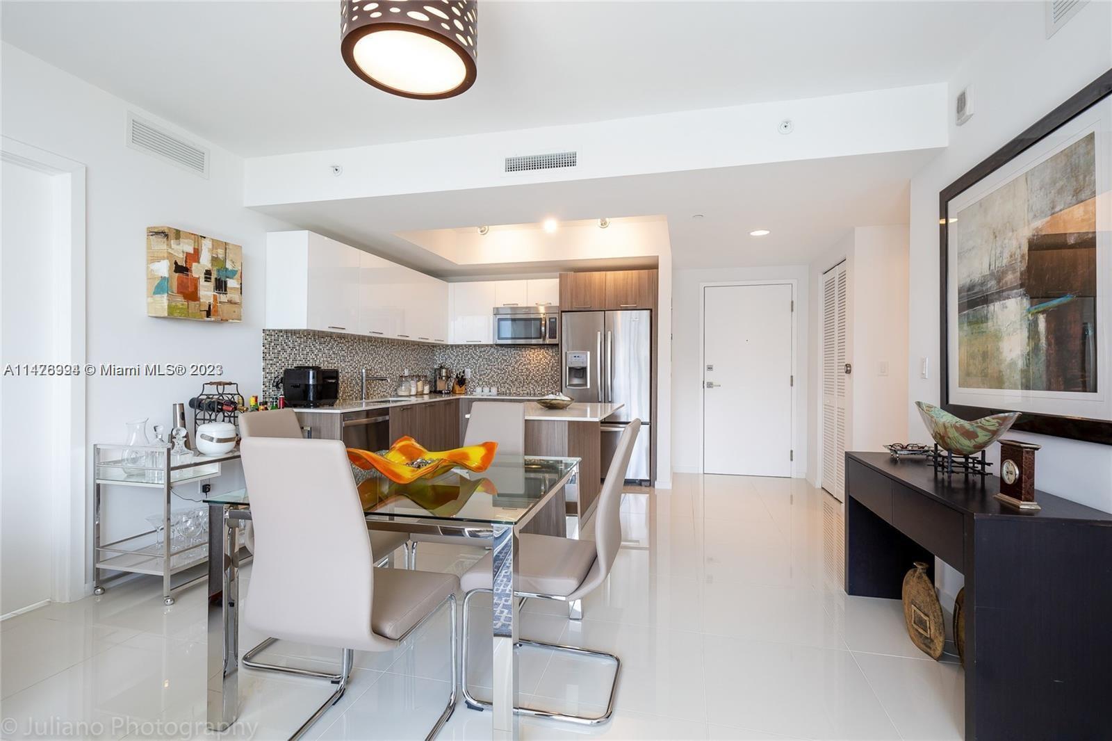 5252 PASEO CONDO - Residential