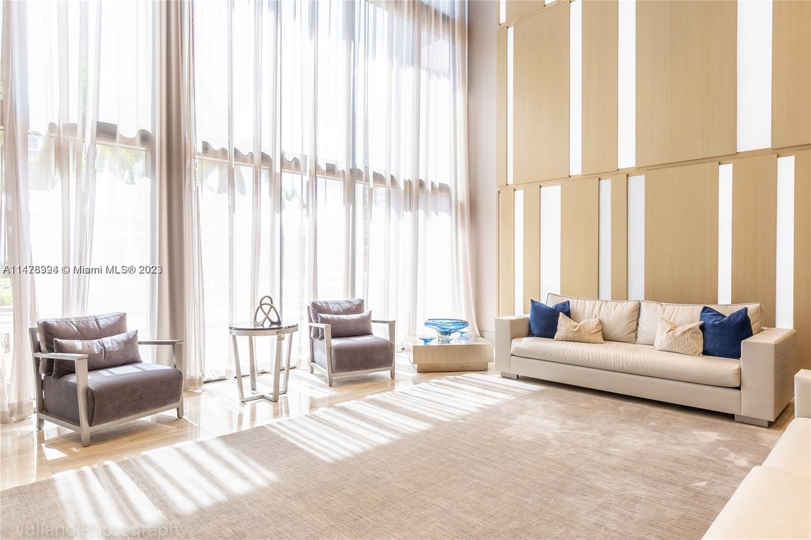 5252 PASEO CONDO - Residential