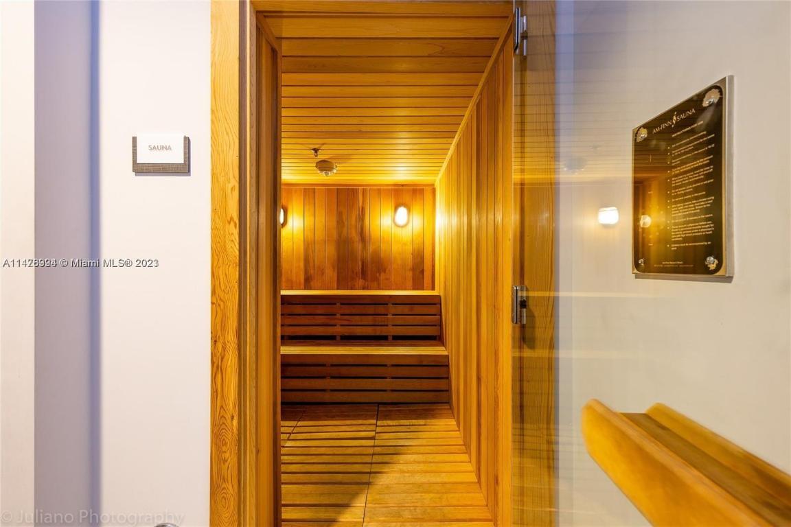 5252 PASEO CONDO - Residential