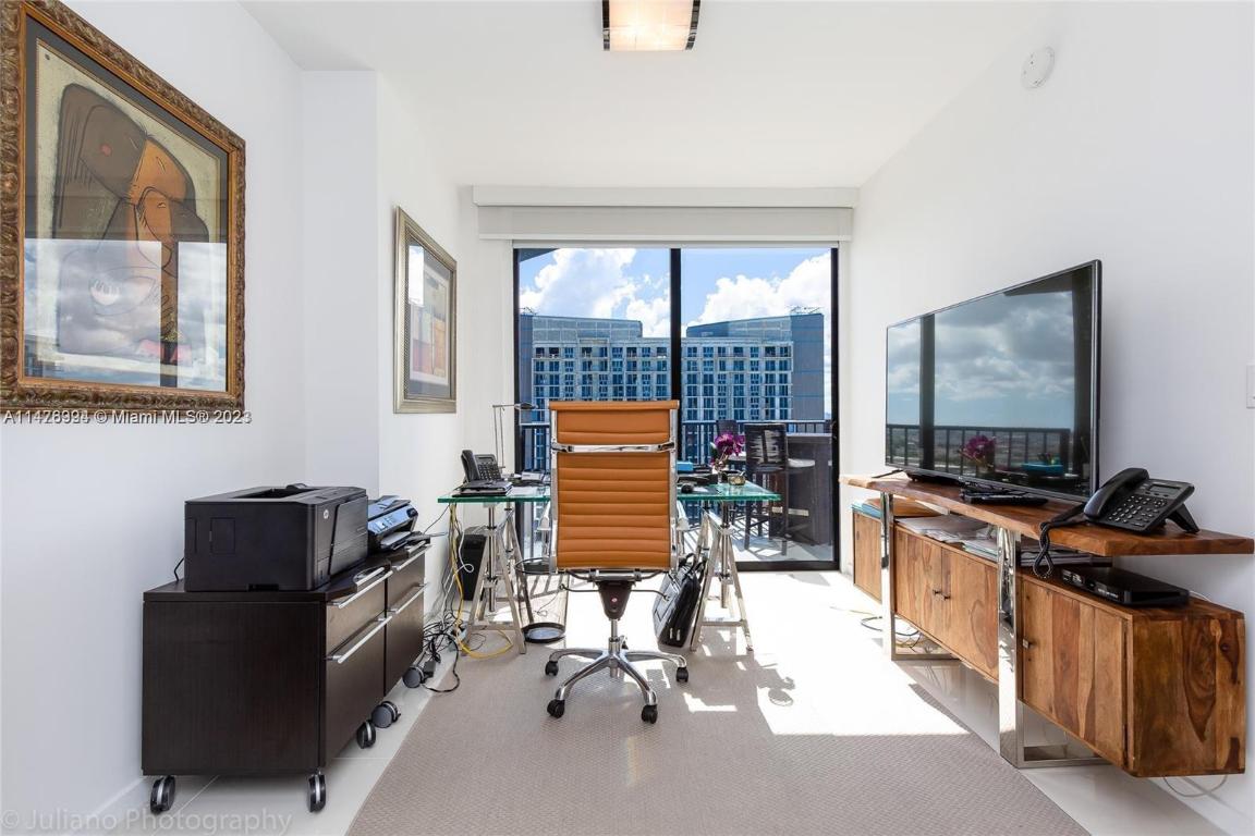 5252 PASEO CONDO - Residential