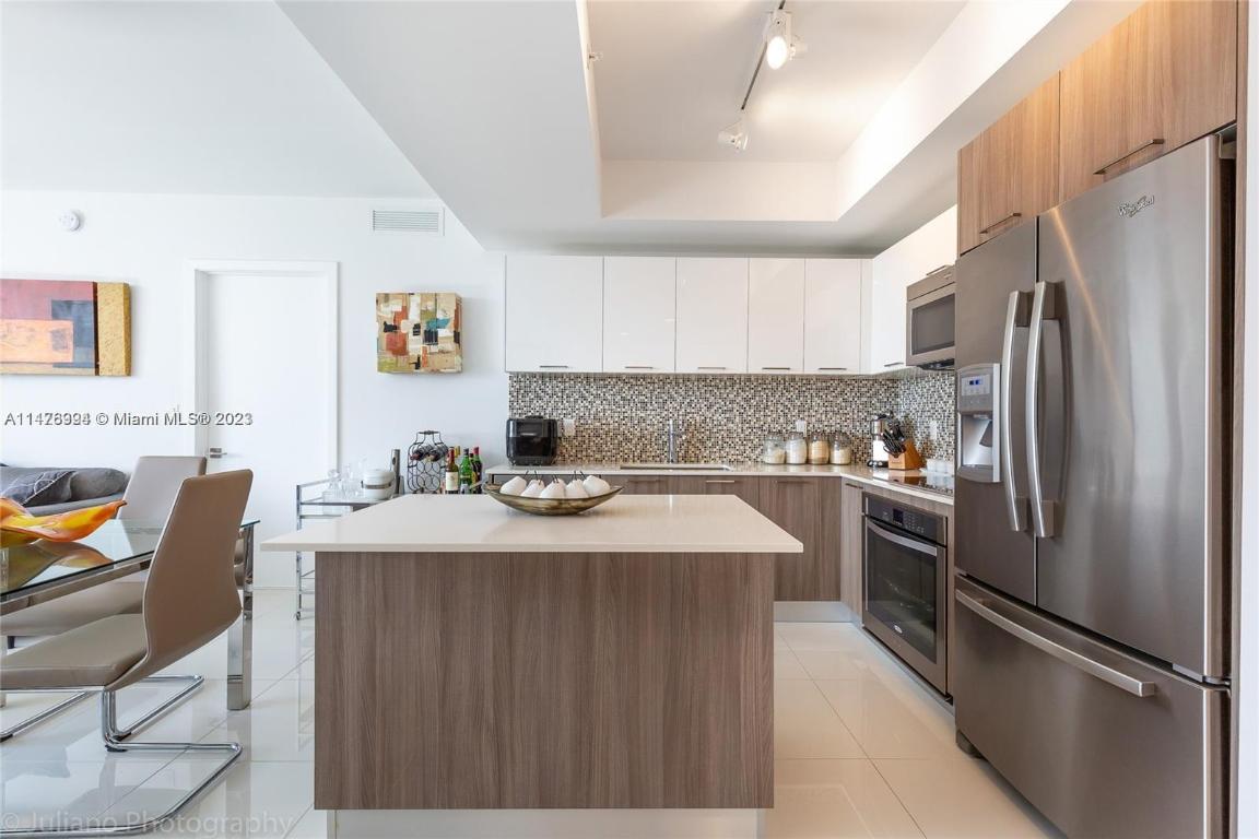 5252 PASEO CONDO - Residential