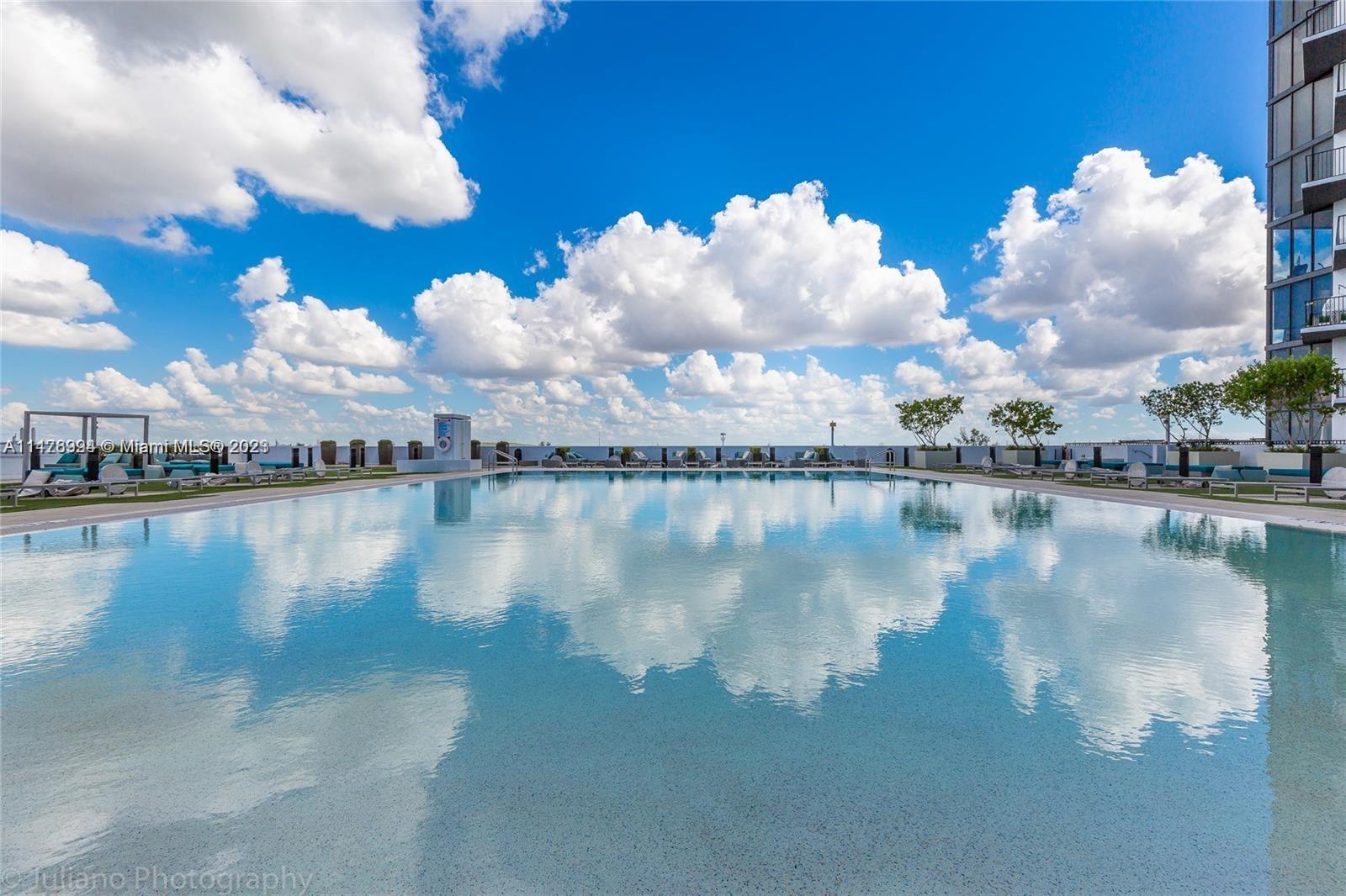 5252 PASEO CONDO - Residential