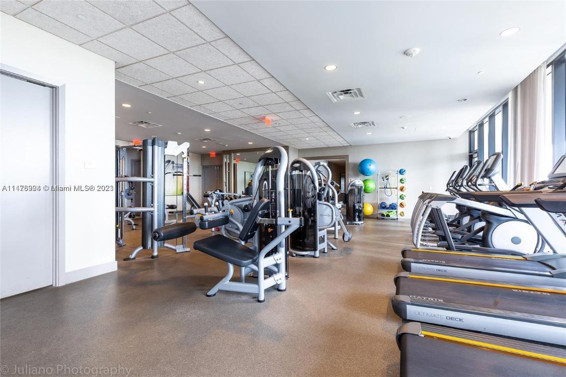 5252 PASEO CONDO - Residential