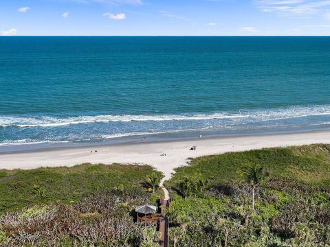 A home in Hutchinson Island