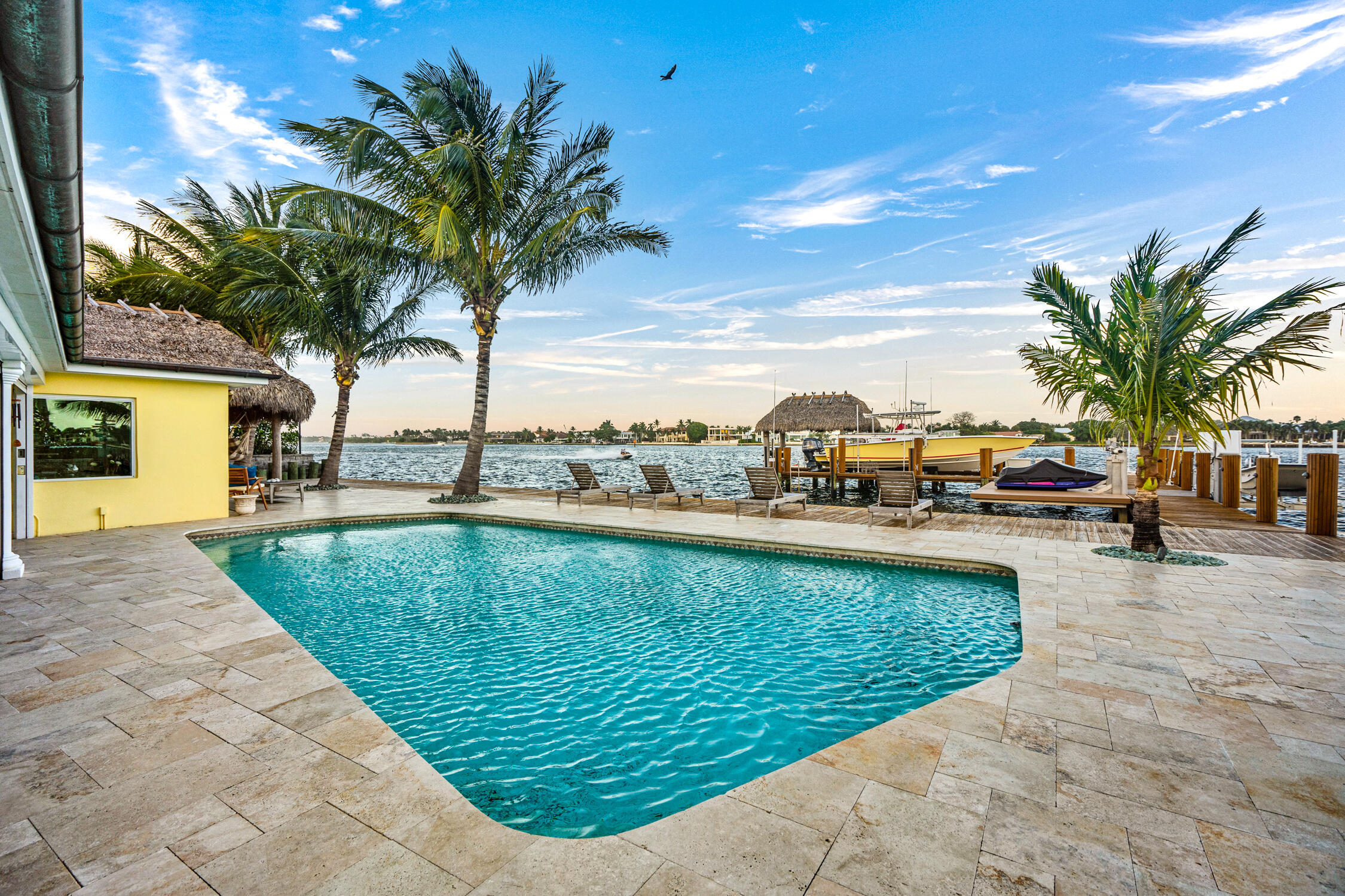 View photos, virtual tours, details... 844 East Drive