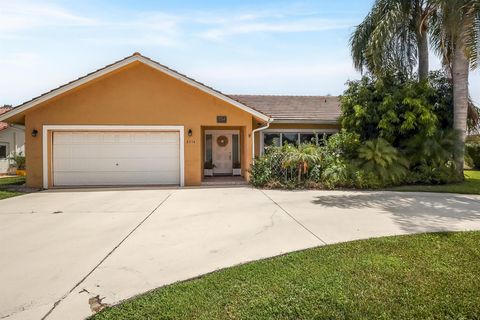 2554 SW 23rd Cranbrook Drive Boynton Beach FL 33436