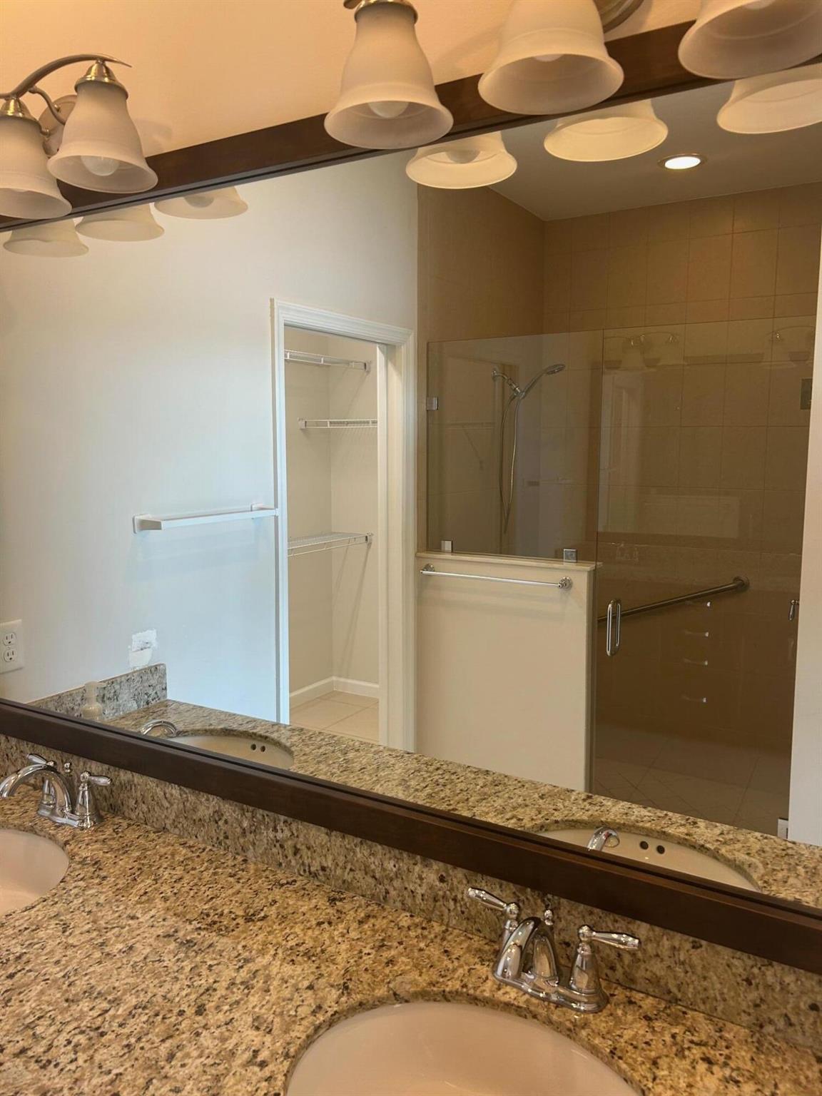 LAKEPARK AT TRADITION PLA - Residential Lease