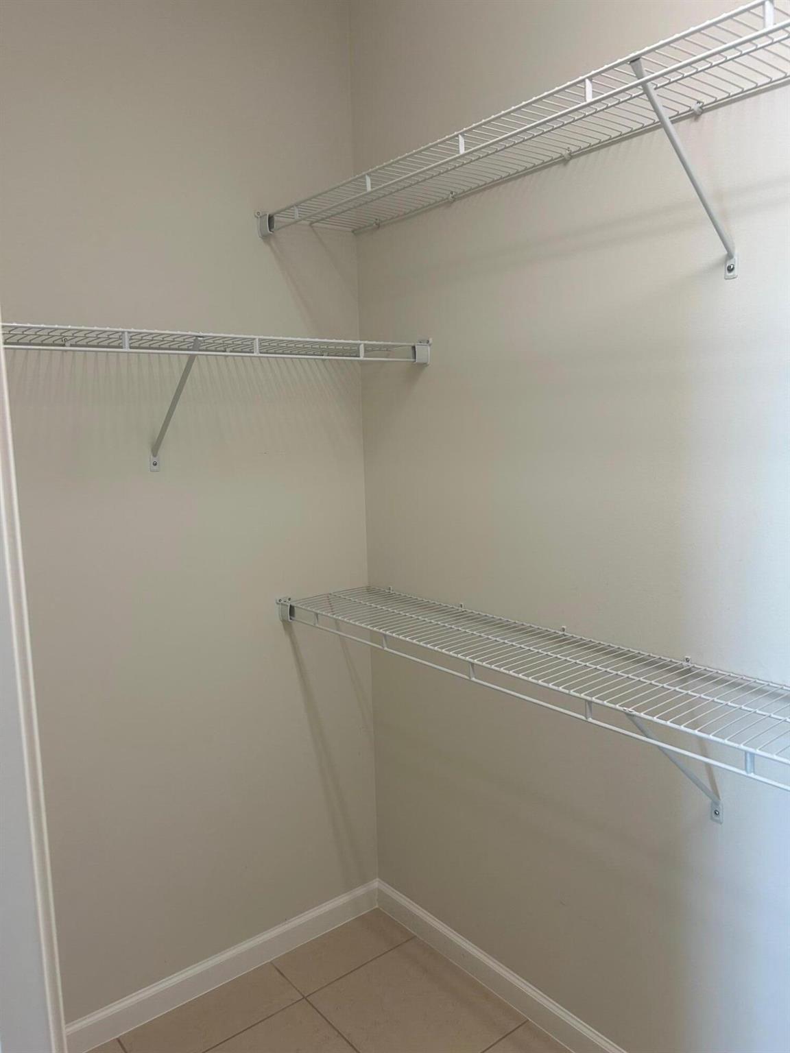 LAKEPARK AT TRADITION PLA - Residential Lease