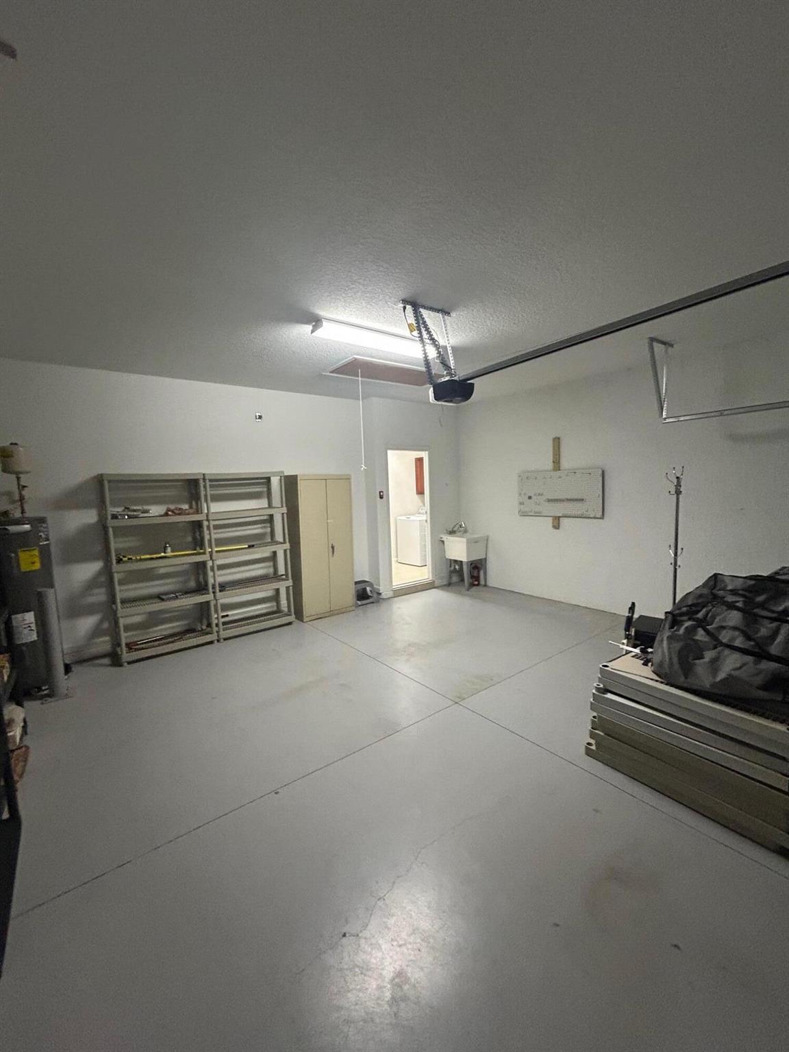 LAKEPARK AT TRADITION PLA - Residential Lease