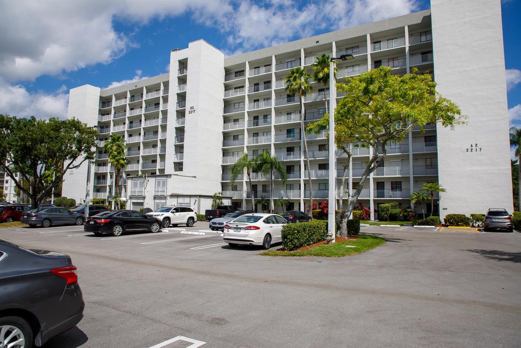 Photo of 2217 Cypress Island Drive #205, Pompano Beach, FL 33069 (MLS # R10975680)