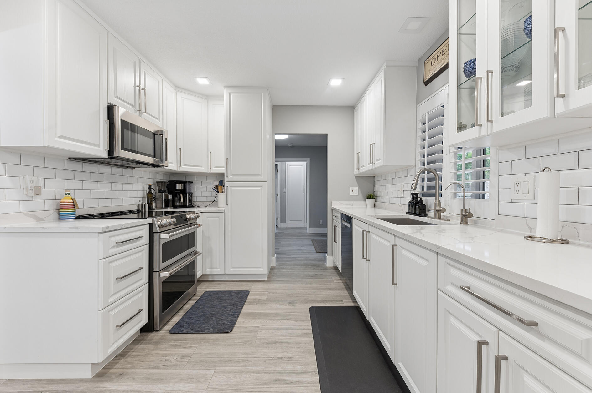 BOCA WOODS - Residential
