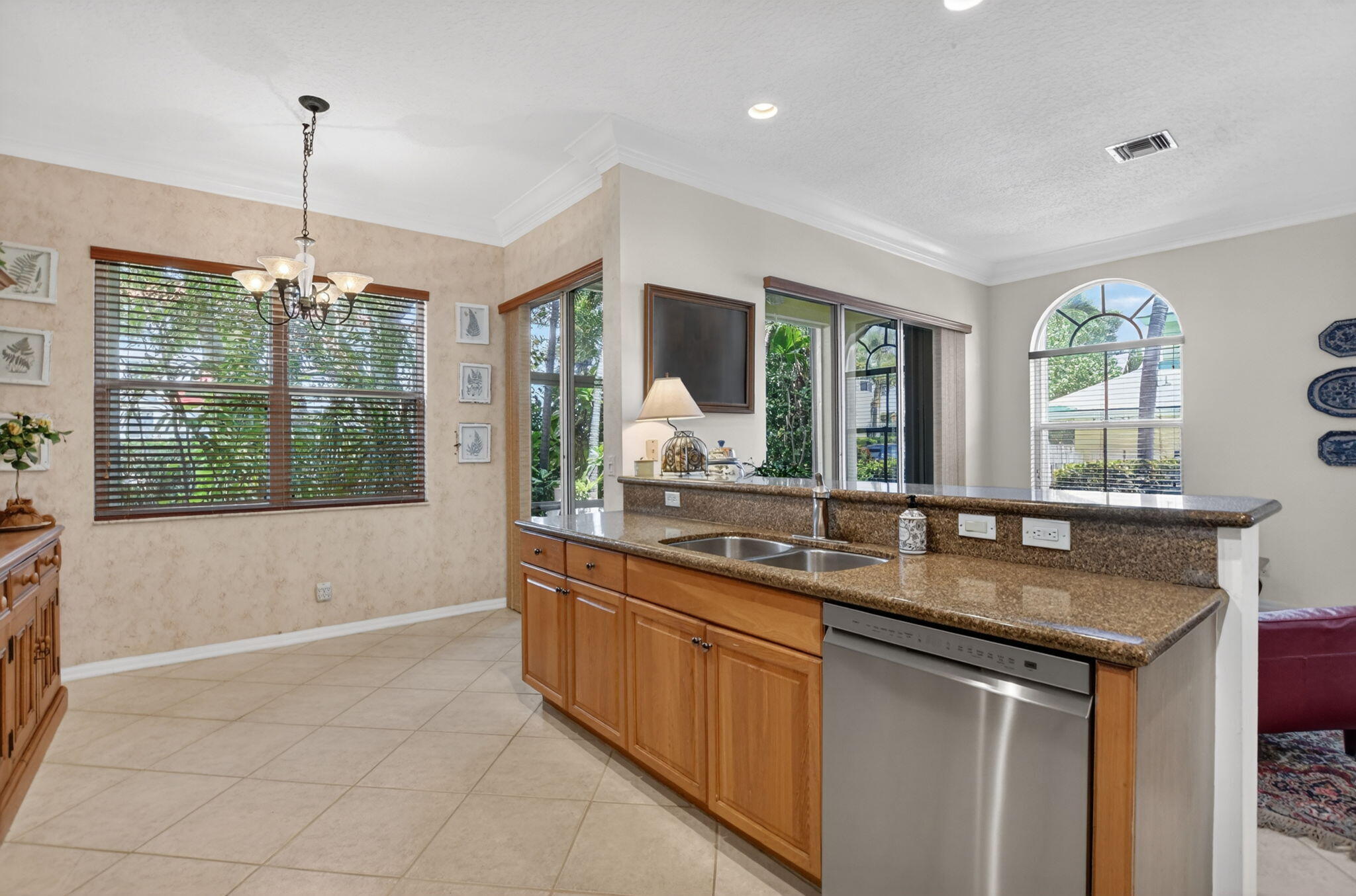 BAREFOOT COVE TOWNHOMES - Residential