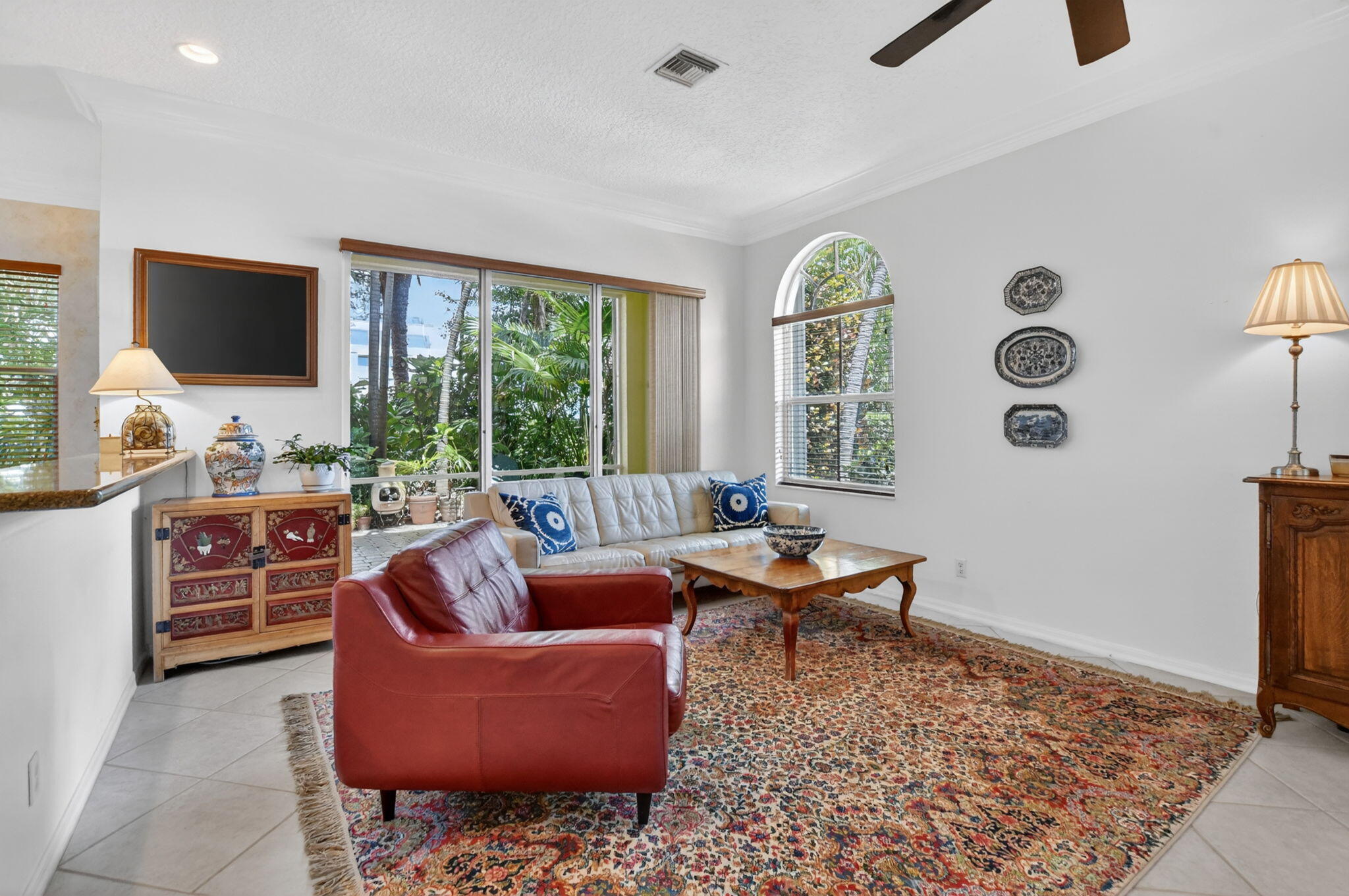 BAREFOOT COVE TOWNHOMES - Residential