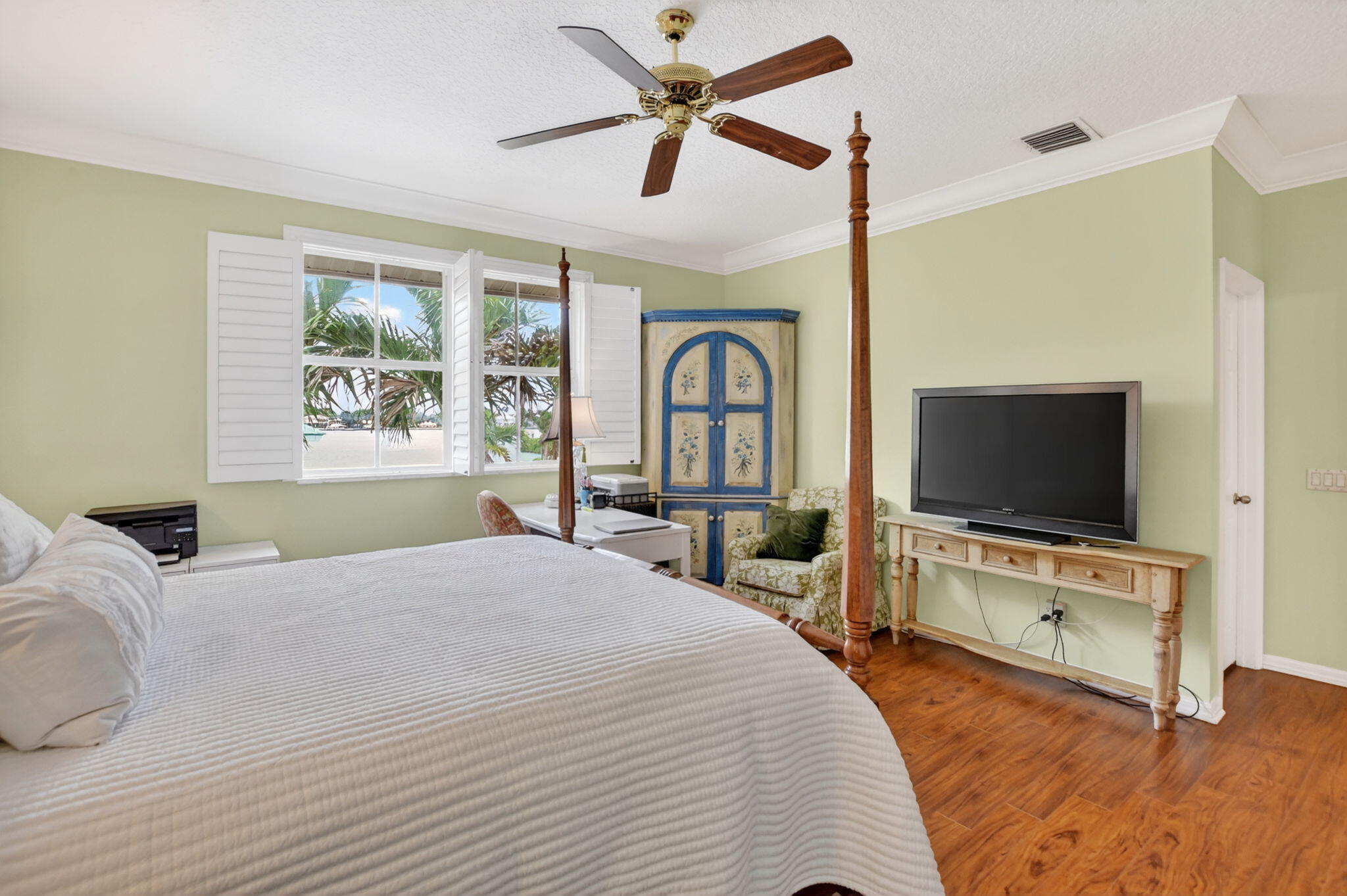 BAREFOOT COVE TOWNHOMES - Residential