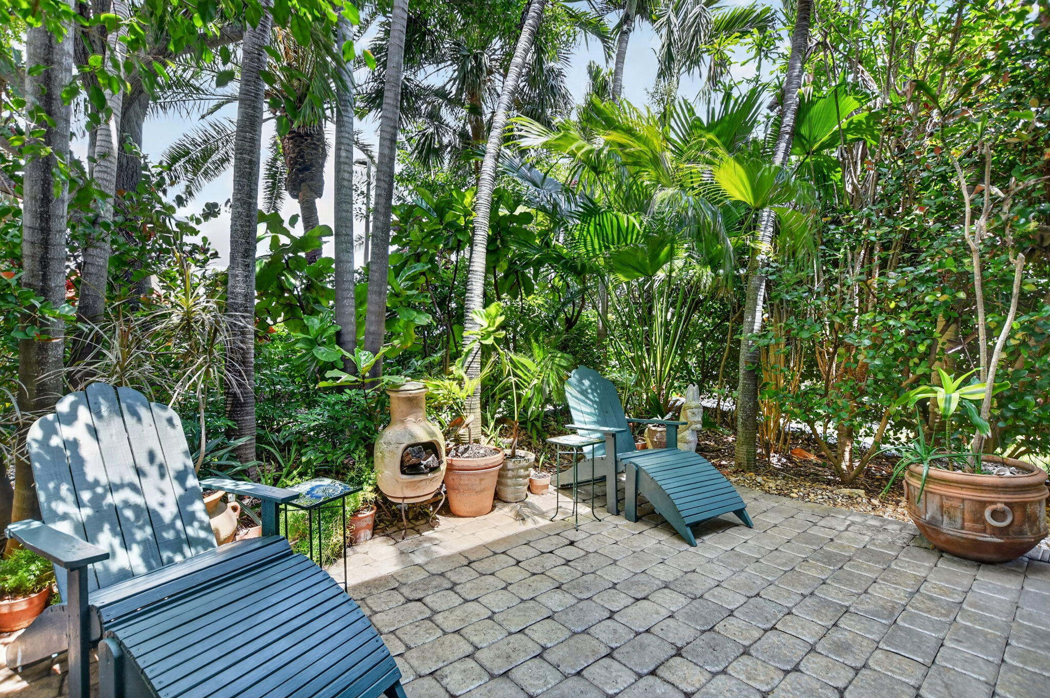 BAREFOOT COVE TOWNHOMES - Residential