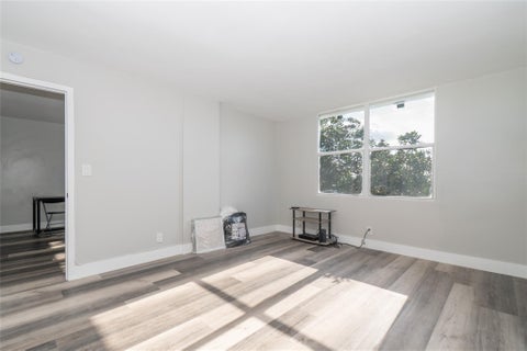 Tiny photo for 119 ROYAL PARK Drive #4H, Oakland Park, FL 33309 (MLS # B26076202)