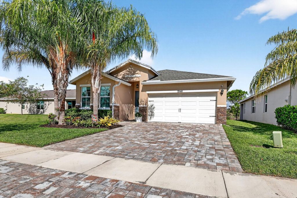 Photo of 7246 SE Pine Valley Court, Hobe Sound, FL 33455 (MLS # B26008836)