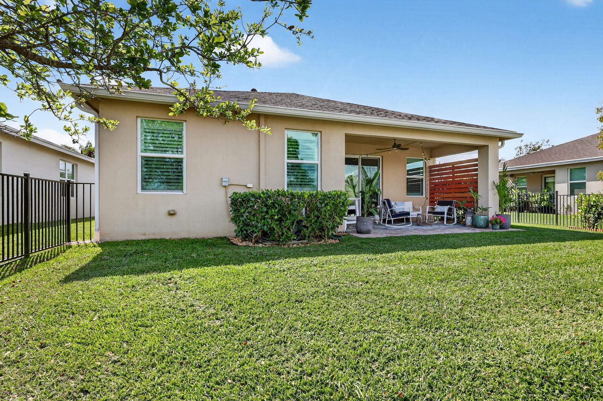 SEABRANCH - Residential