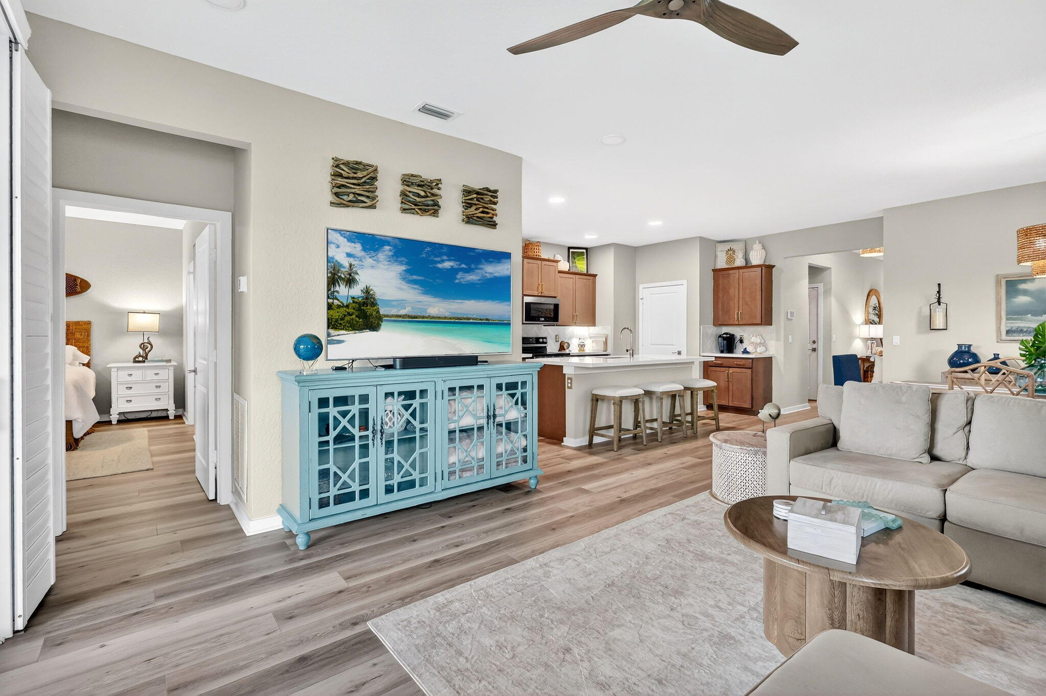 SEABRANCH - Residential