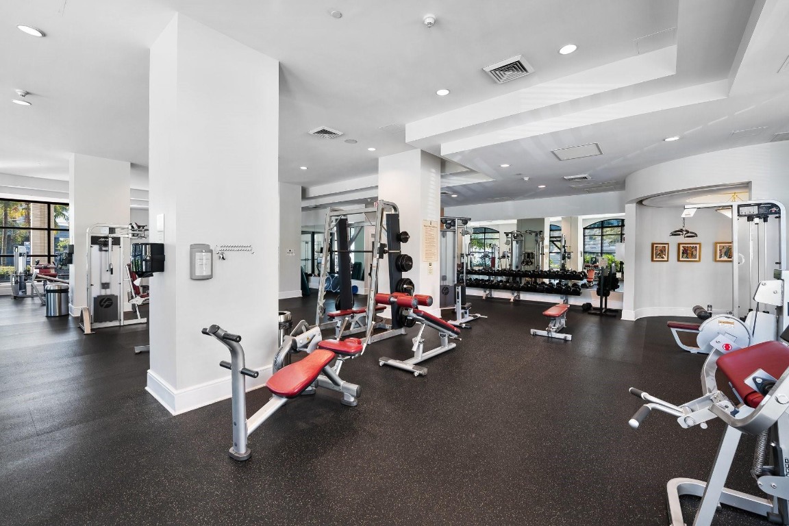 SYMPHONY CONDO - Residential