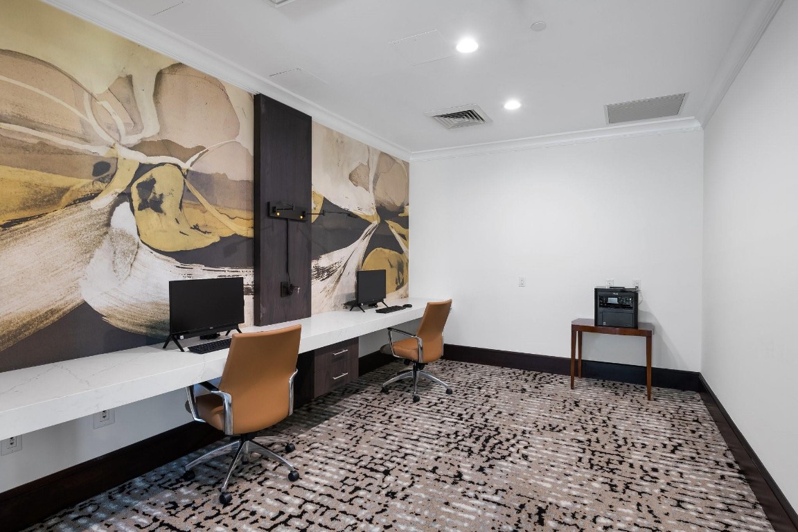 SYMPHONY CONDO - Residential