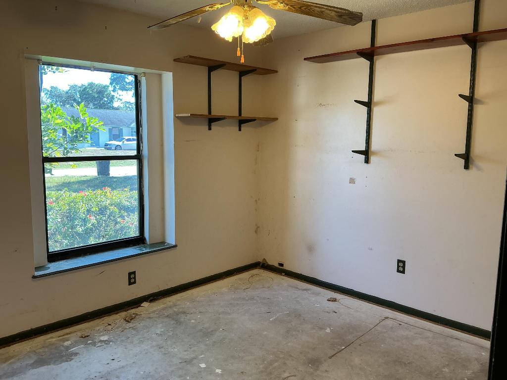 PORT ST LUCIE SECTION 25 - Residential