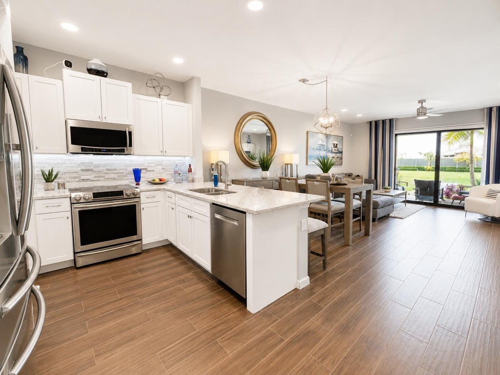 Photo of 4218 N Dixie Highway #63, Oakland Park, FL 33334 (MLS # B26044348)