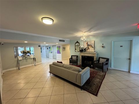 Condominium in Pompano Beach FL 4020 Palm Aire Dr Dr 20.jpg