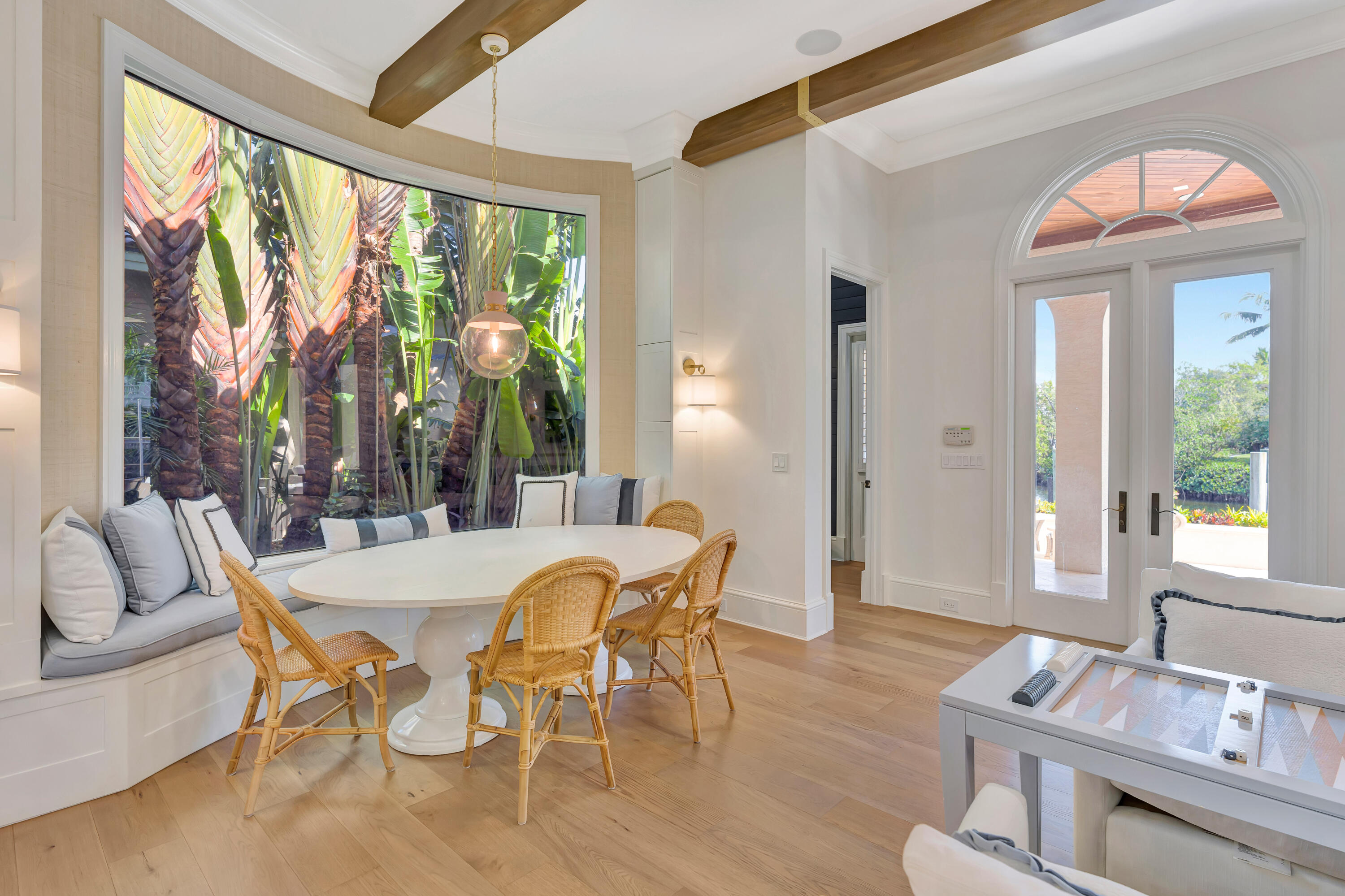 HARBOUR ISLES - Residential