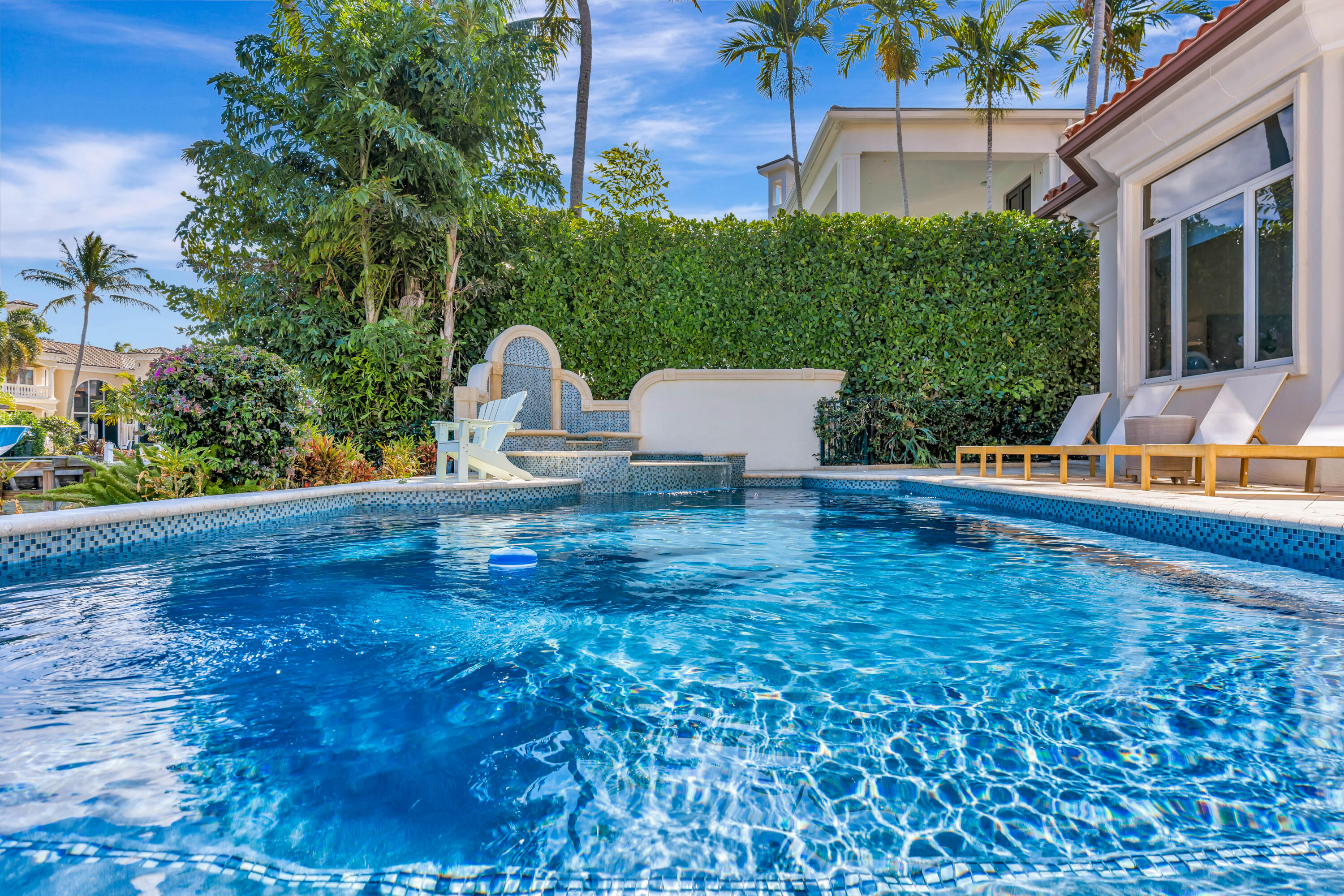 HARBOUR ISLES - Residential