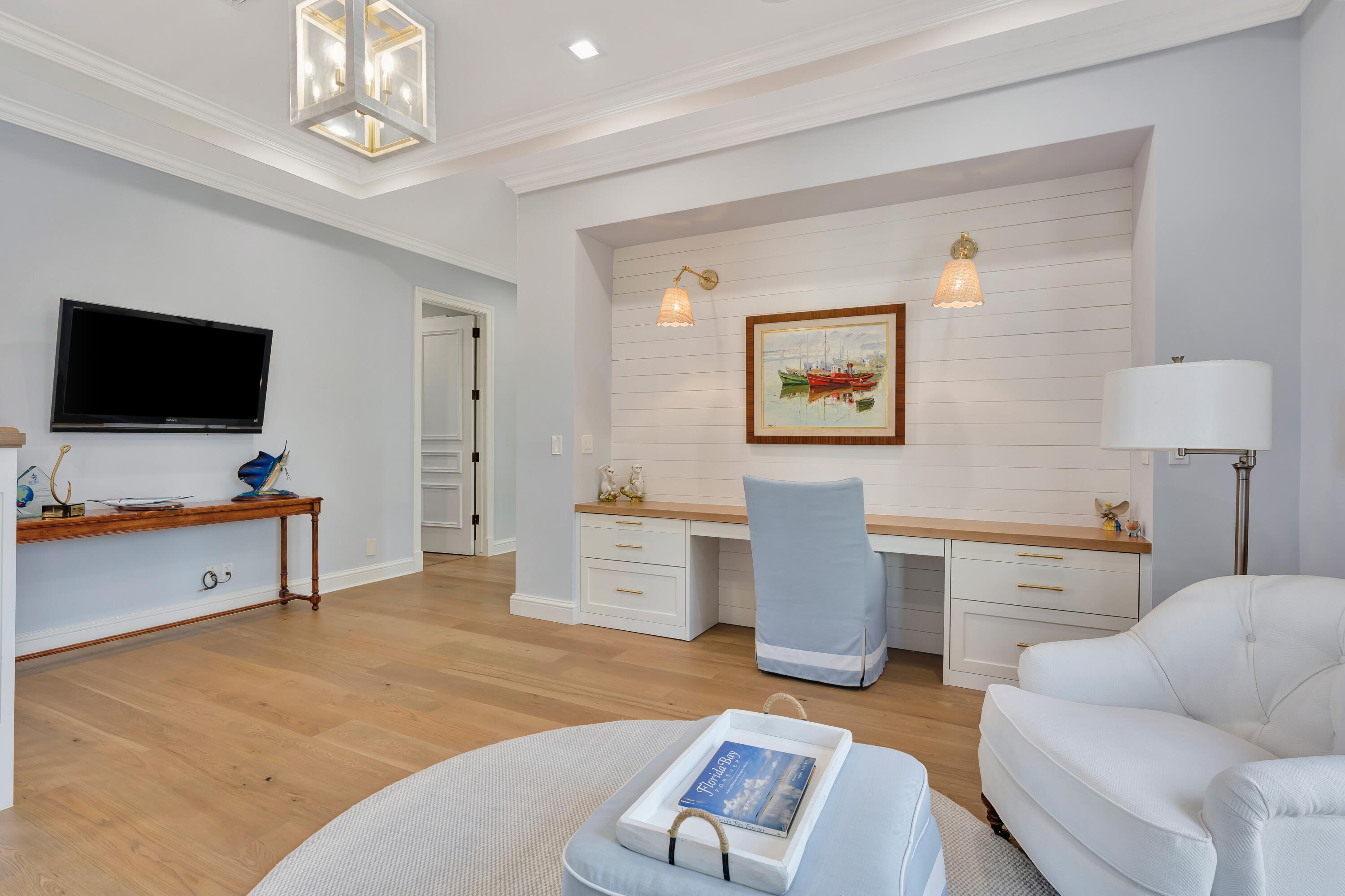 HARBOUR ISLES - Residential