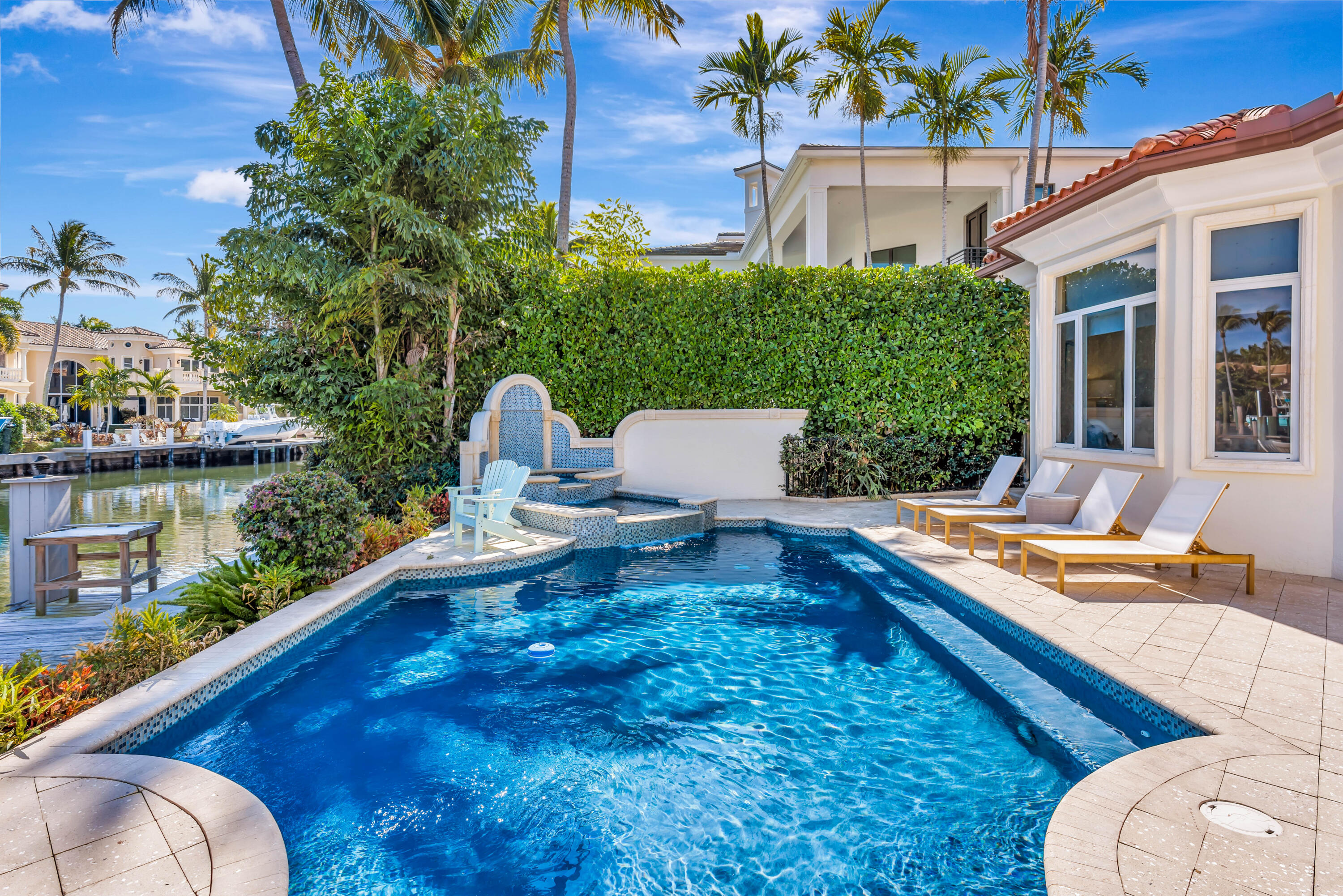 HARBOUR ISLES - Residential