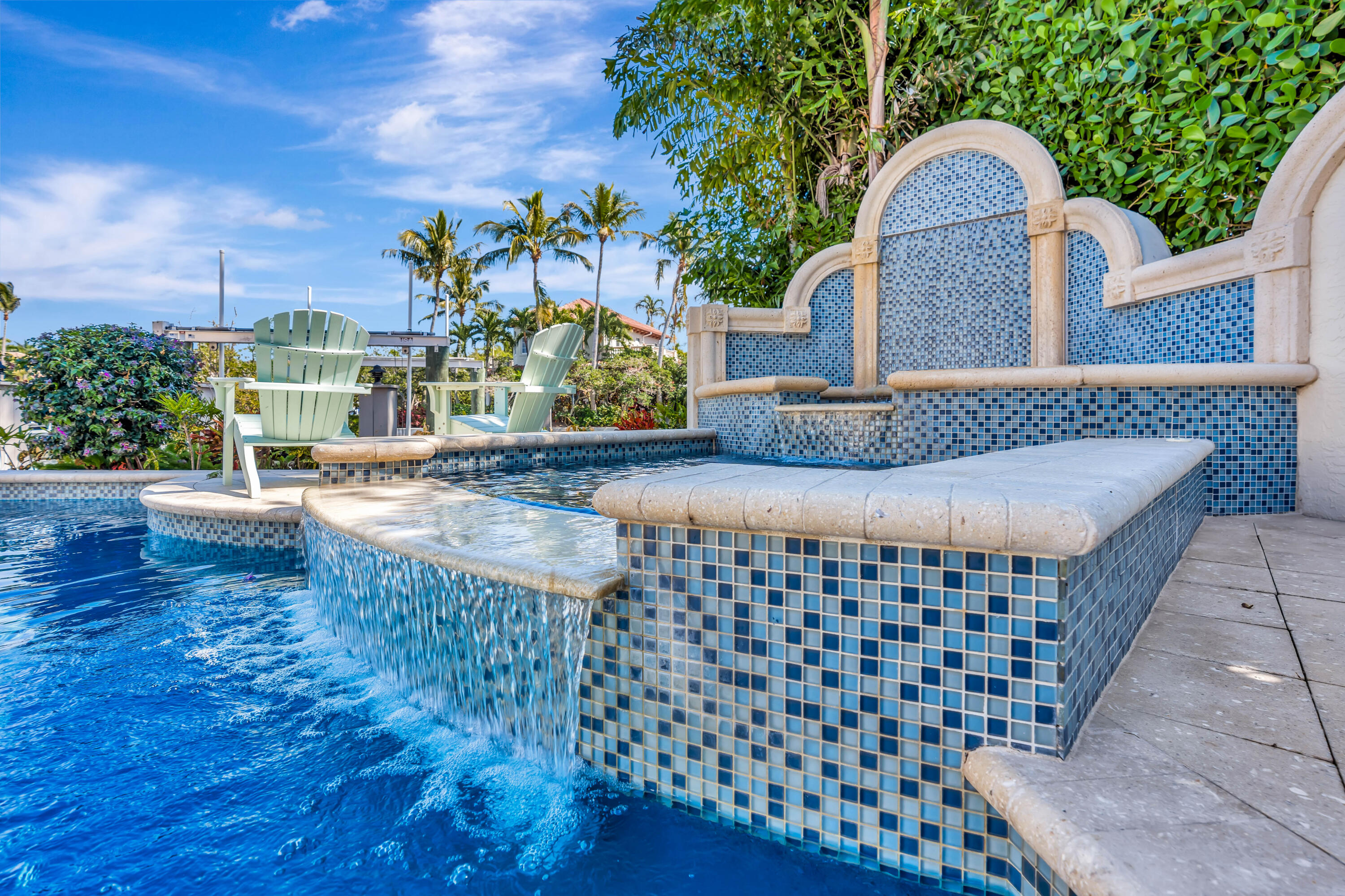 HARBOUR ISLES - Residential