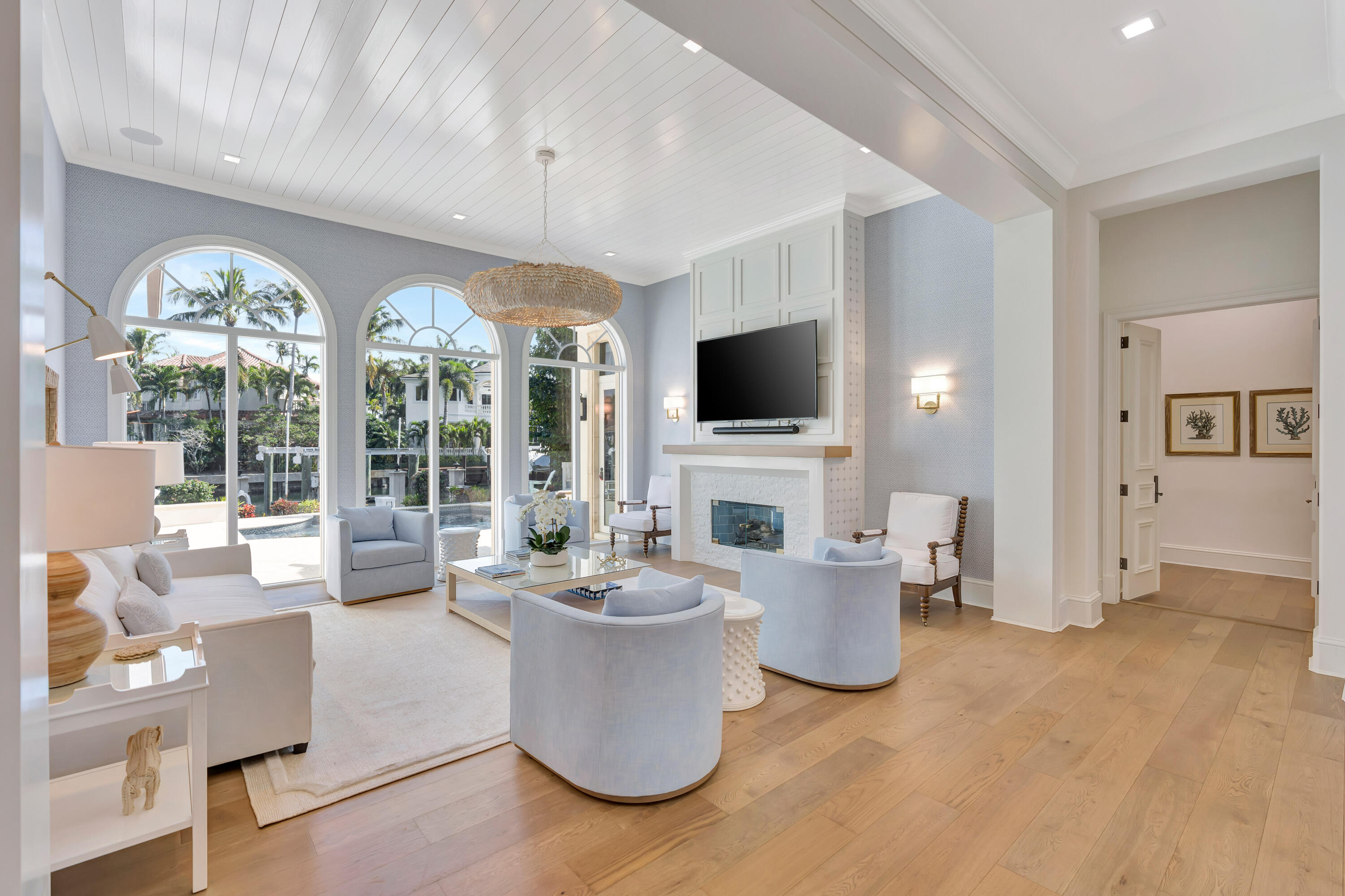 HARBOUR ISLES - Residential