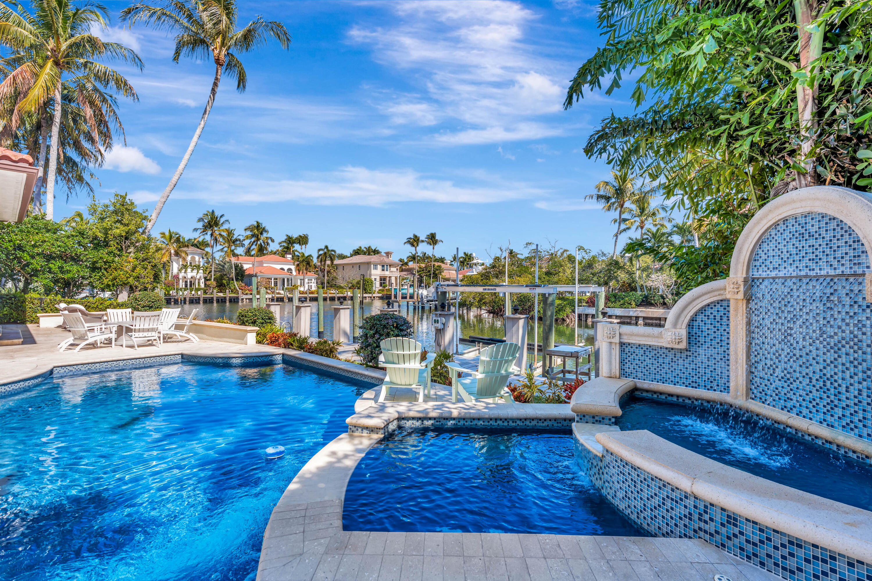 HARBOUR ISLES - Residential