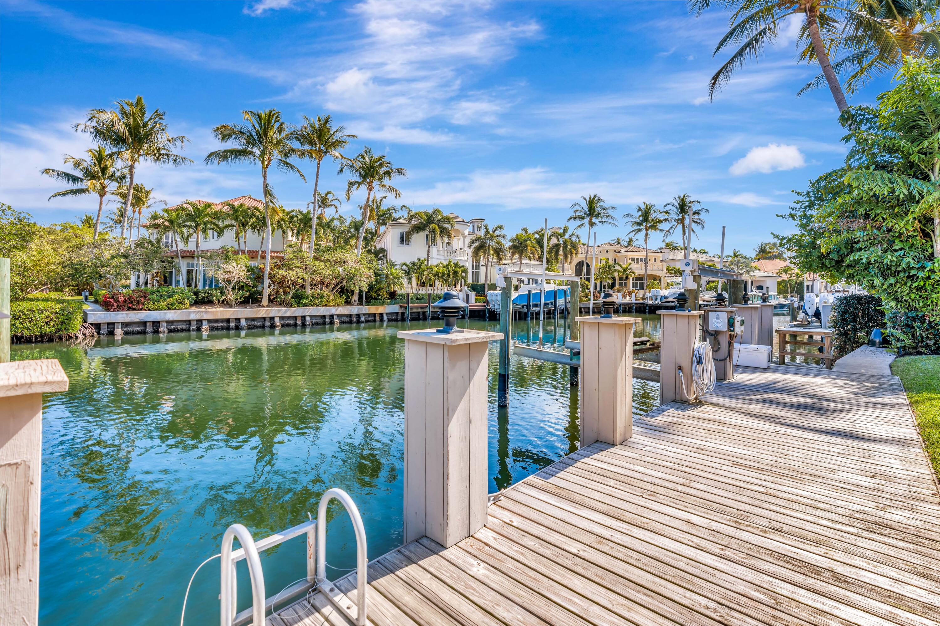 HARBOUR ISLES - Residential