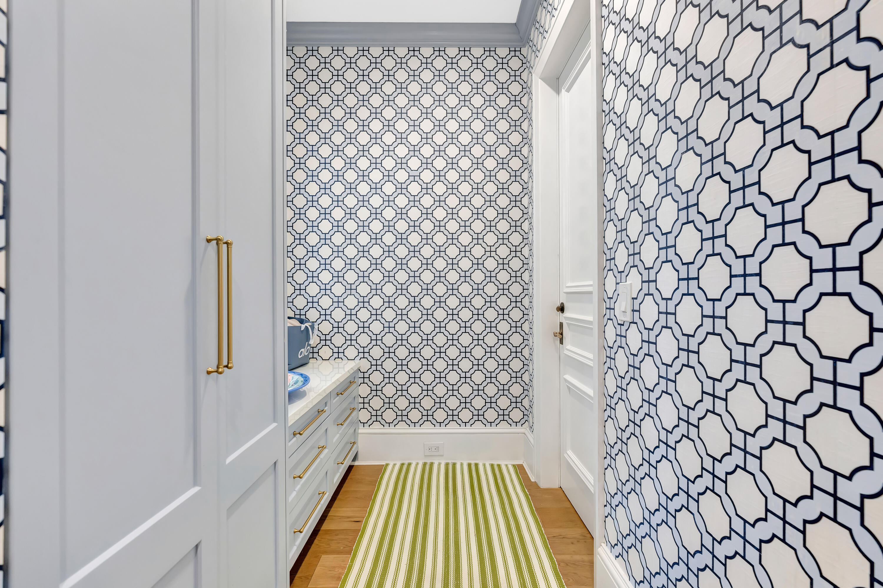 HARBOUR ISLES - Residential