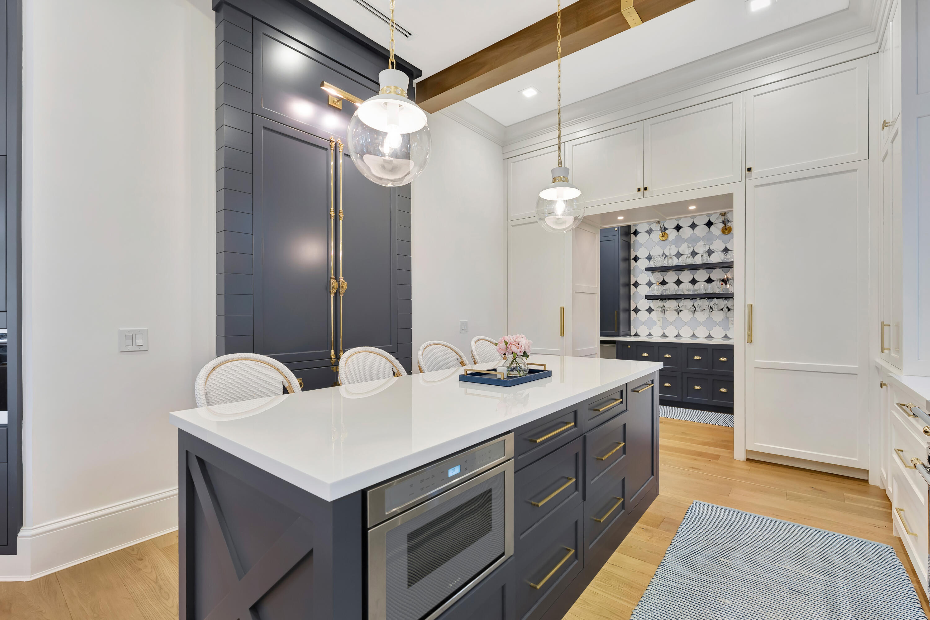 HARBOUR ISLES - Residential