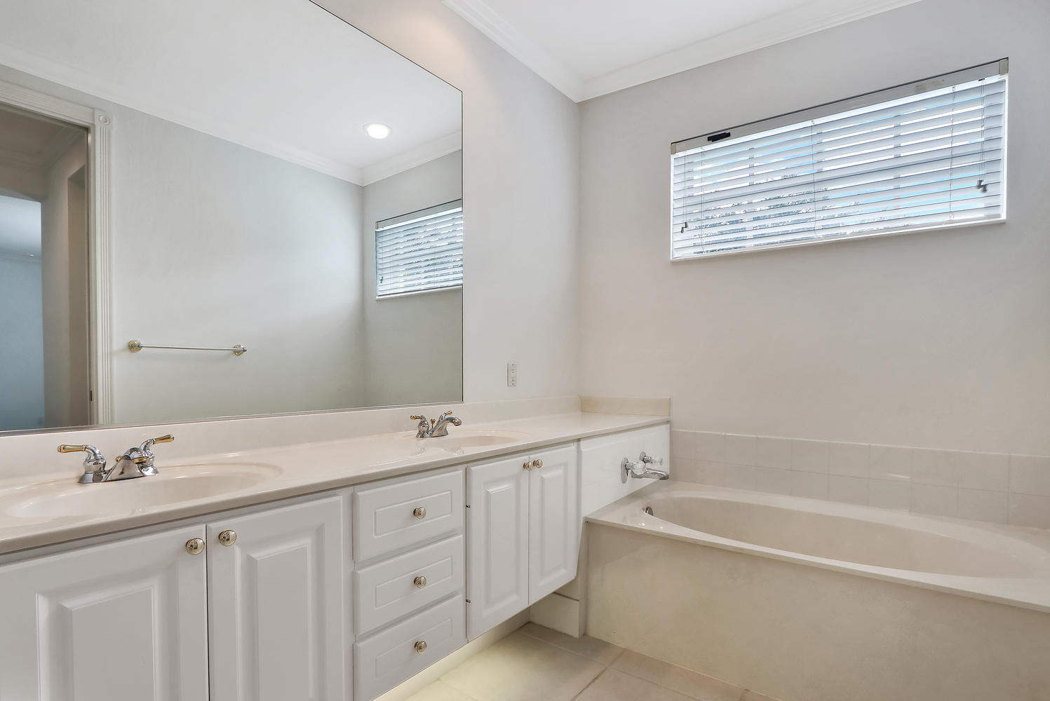 Island at Abacoa - Residential Lease