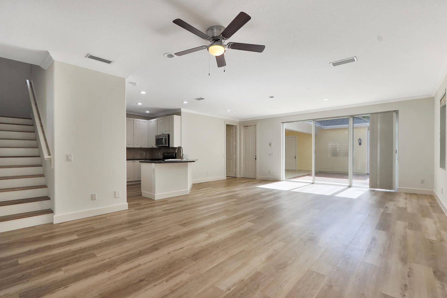 Island at Abacoa - Residential Lease