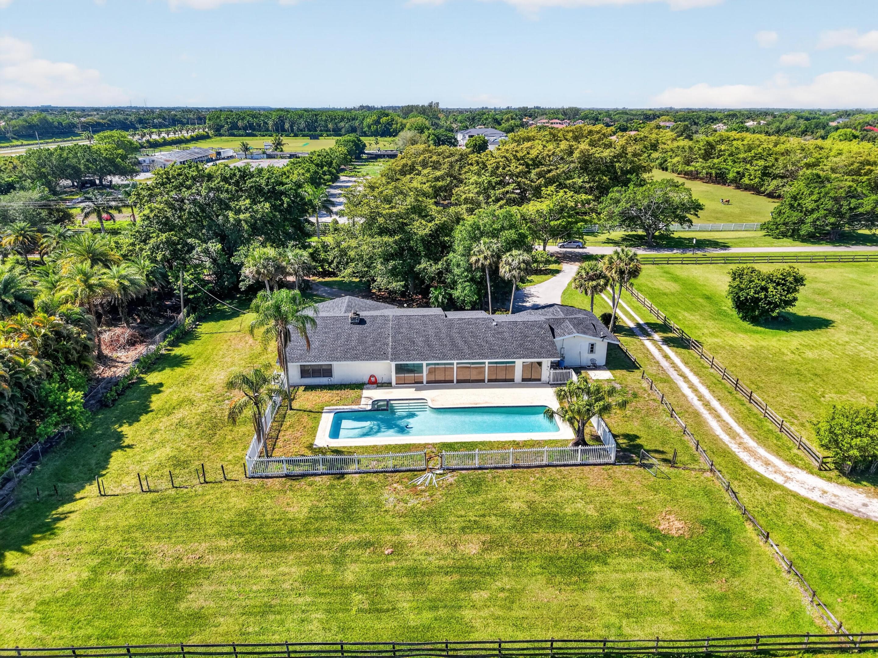 TIERRA DEL REY - Residential