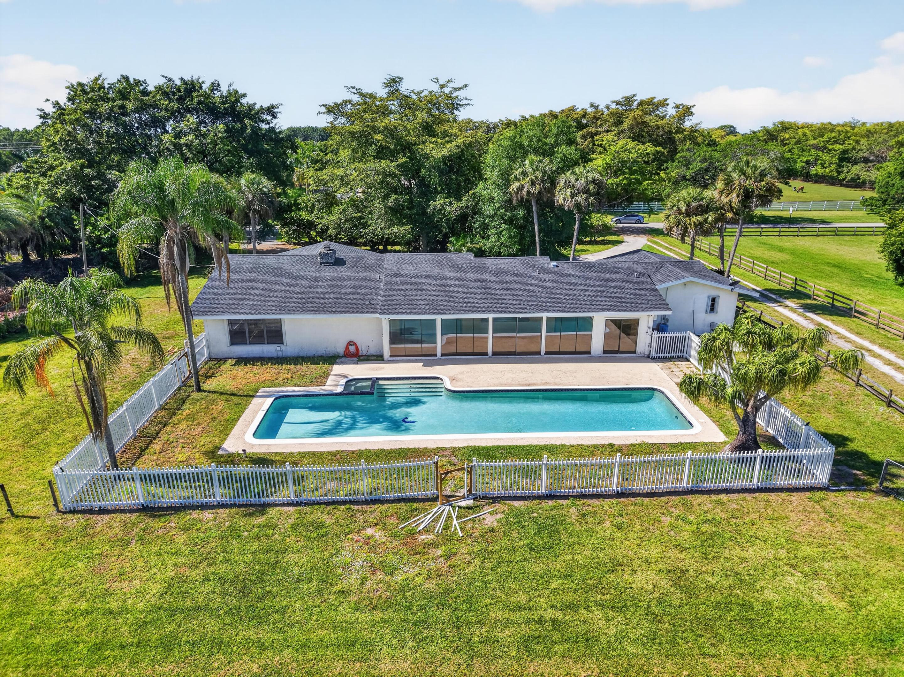 TIERRA DEL REY - Residential