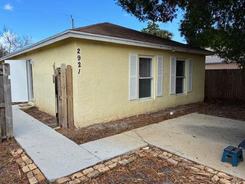 2921 Saranac Avenue West Palm Beach FL 33409