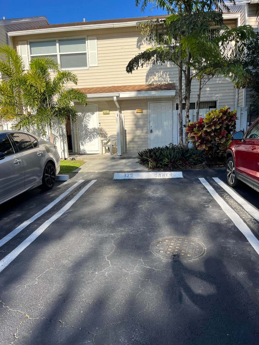 Photo of 2589 NE 15th Street, Pompano Beach, FL 33062 (MLS # B26041650)