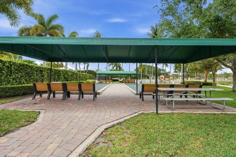 Tiny photo for 8137 Montserrat Place, Wellington, FL 33414 (MLS # B26013697)