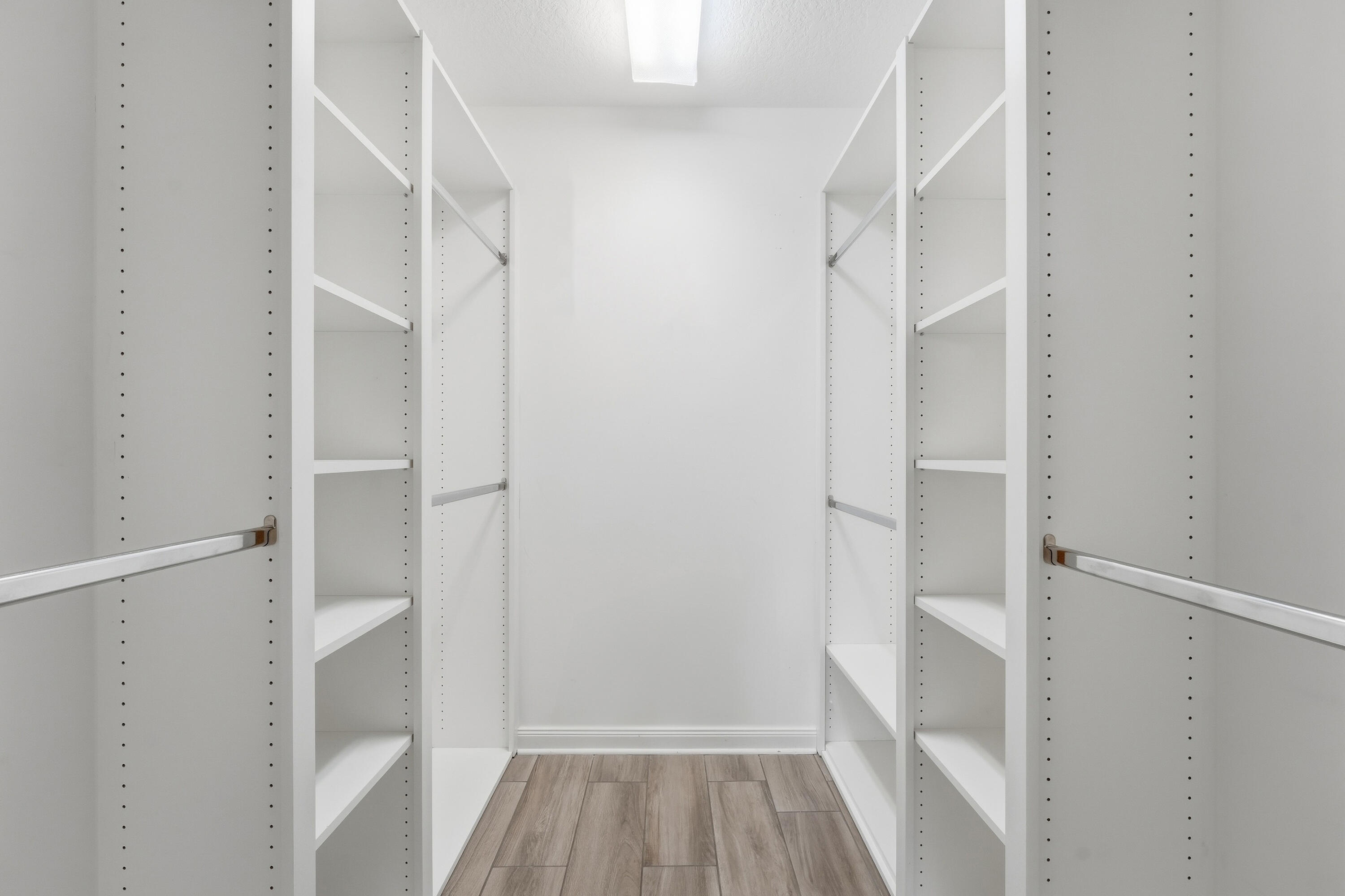 VILLAGEWALK OF WELLINGTON 3 - Residential